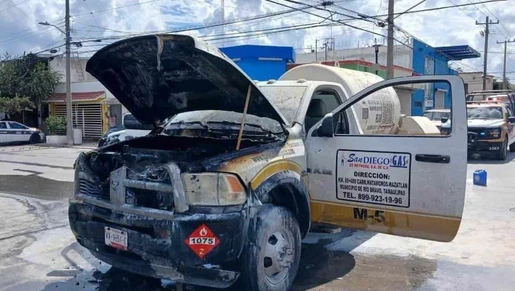 Incendio de pipa de gas desata evacuación en Reynosa