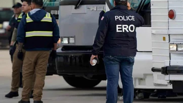 Niegan a jueces de inmigración suspender casos de deportación