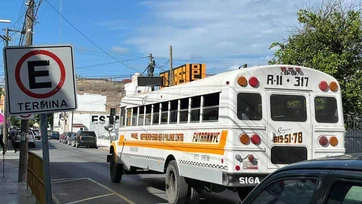 Restablecen transporte en Matamoros; queman cinco unidades